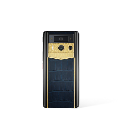 Metavertu Max Alligator Engraved Gold Plate